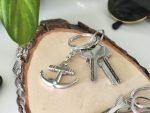 key ring-anchor-with-diamond-table